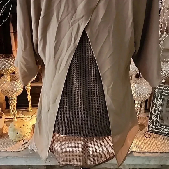 Black Tunic - Picture 4 of 5